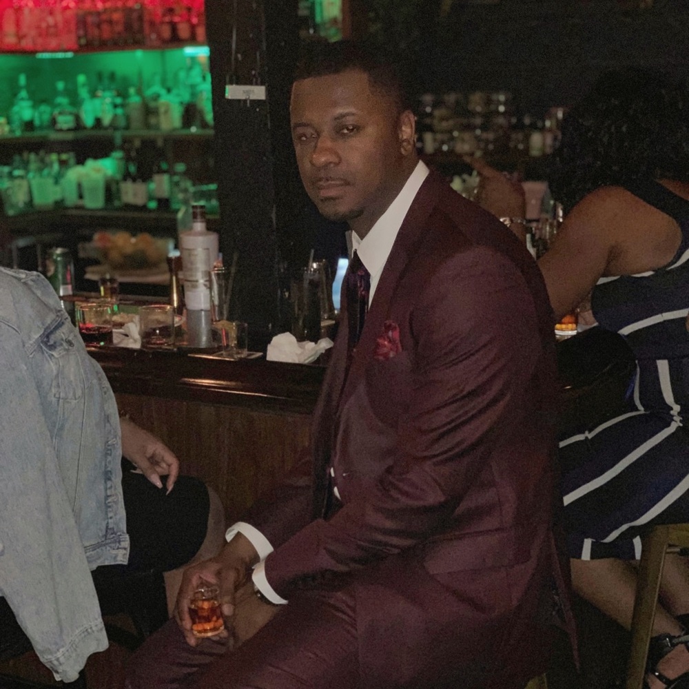 Meet your Posher, Ernest